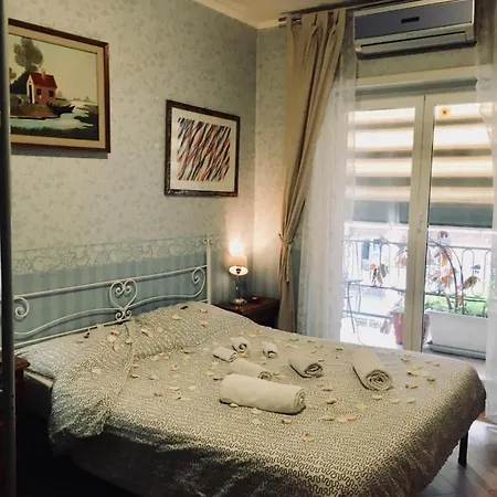 Alojamento de Acomodação e Pequeno-almoço A Casa Di Simone 3*